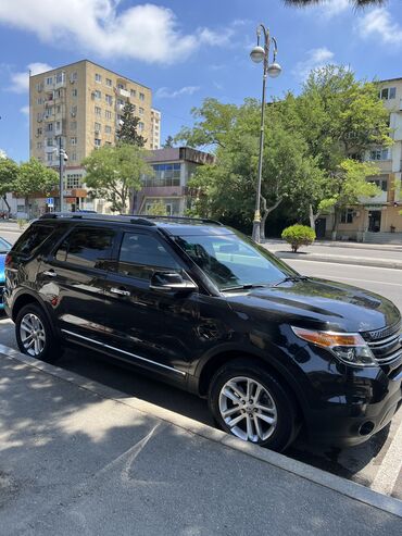 Ford: Ford Explorer: 3.5 l | 2015 il 180000 km Ofrouder/SUV — 7