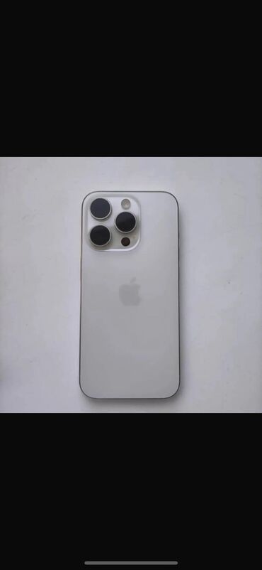 15 про макс новый: IPhone 15 Pro, Колдонулган, 256 ГБ, White Titanium, Заряддоочу түзүлүш, Бөлүп төлөө менен, 100 %