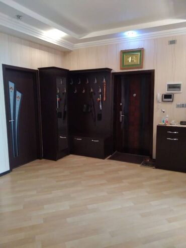 Yeni tikili: 3 otaqlı, Yeni tikili, m. Xətai, 138 kv. m — 2