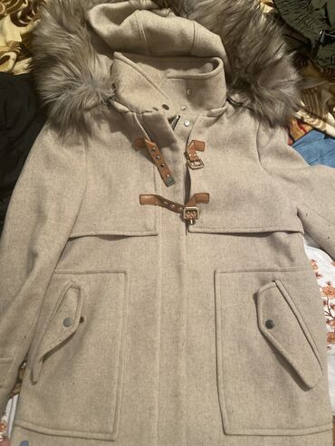 Пальто: Пальто Zara, L (EU 40), цвет - Серый