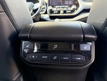 панель гольф 2: Toyota Highlander: 2021 г., 2.5 л, Автомат, Гибрид, Кроссовер — 10