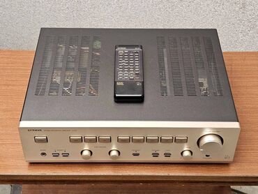 Pojačala i prijemnici: Luxman A-371 stereo integrisano pojačalo - Ulazi sa prednje strane — 6