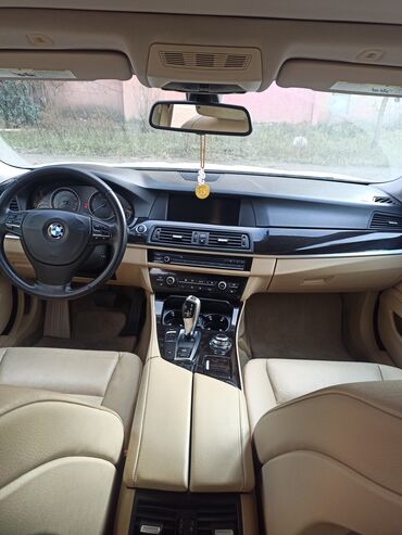 BMW: BMW 5 series: 2 l | 2012 il Sedan — 6