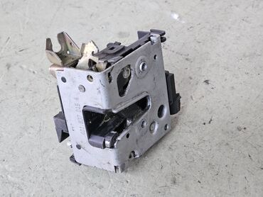 Замки: Замок двери Audi 1997 г., Б/у, Оригинал, Германия — 11