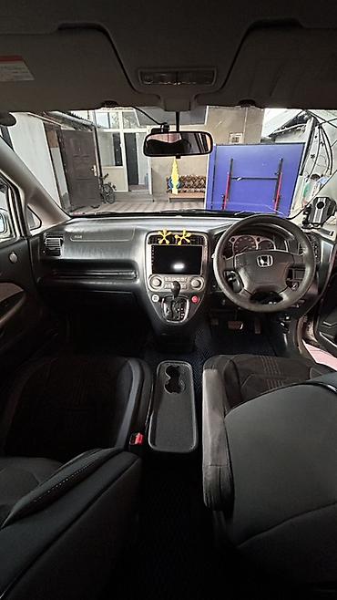 step wgn: Honda Stream: 2002 г., 2 л, Автомат, Газ, Минивэн — 10