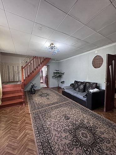 нижняя алаарча: Арча Бешик 📍Продается 2 этажный дом 7 комнат 174 кв м, фактически — 3