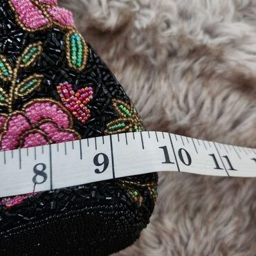 Çantalar: Əl çantası — 3