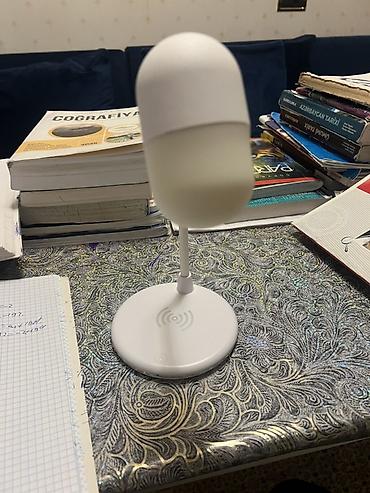 İşıqlandırma: Hem lapdadir hemde kalonka. islek vezyetdedir 1 ya 2 defe islenilib — 2