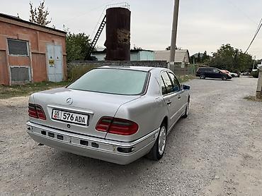 bud e9: Mercedes-Benz E-Class: 1997 г., 2.2 л, Автомат, Бензин, Седан — 3