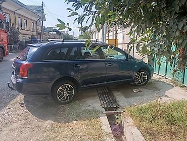bmw x6 e71: Toyota Avensis: 2004 г., 2 л, Механика, Бензин, Универсал — 4