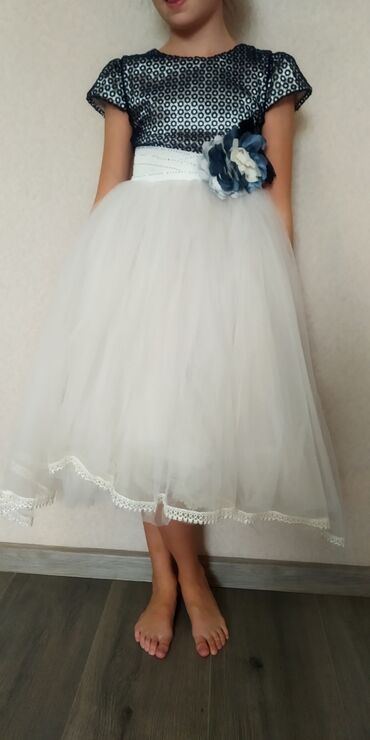 нарядное платье на девочку: Детское платье, цвет - Белый