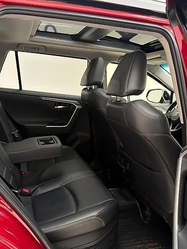 Toyota: Toyota RAV4: 2019 г., 2.5 л, Вариатор, Гибрид, Кроссовер — 14