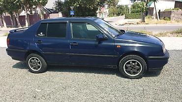 range over: Volkswagen Vento: 1996 г., 1.8 л, Механика, Бензин, Седан — 2