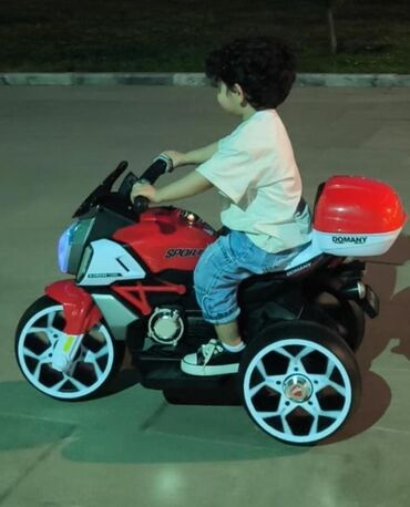 Коляски: Milana…. Motosklet qiymeti 130man (son qiymet ) teze kimi 2 3 defe