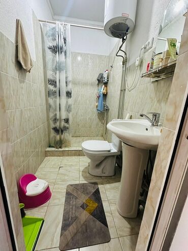 дордой котеджи: 1 комната, 20 м², Индивидуалка, 2 этаж, Косметический ремонт