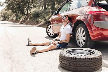 Шиномонтаж: Выездной шиномонтаж( вулканизация) Наши услуги: Перебортовка и — 3