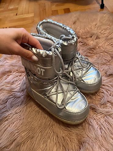 buzz tn muske: Moon boot cizme akcija 2000 din — 1
