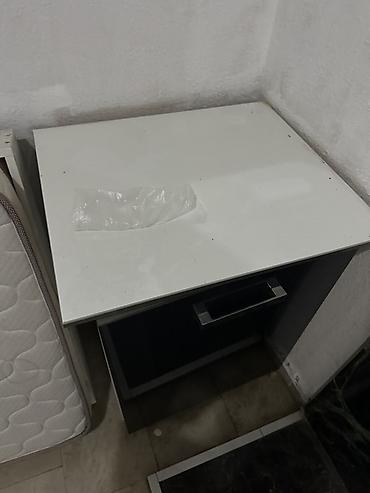 giris dolabi: Mətbəx dolabı – kompakt model - Ölçü: təxmini 60 sm en, 85 sm — 5