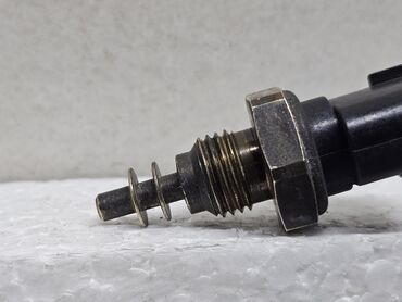 Датчики, сенсоры, предохранители: Toyota 2000 г., Б/у, Оригинал, Германия — 9