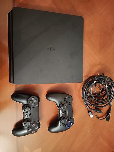 ps4 gamepad: PlayStation 4 Slim oyun konsolu paketi Məzmun: - PS4 Slim konsolu — 1
