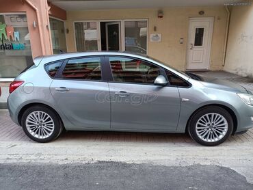 Opel: Opel Astra: 1.2 l. | 2011 έ. 141000 km. Χάτσμπακ — 6