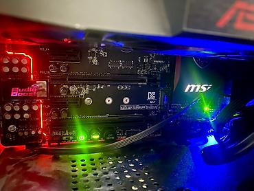 ark: Материнская плата Z97 gaming 7 Процессор : Xeon e3 1240v3 (аналог i7 — 3