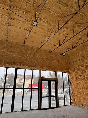 Продажа помещений свободного назначения: Продаётся коммерческое помещение 905 кв.м. (10 соток) Сокулук центр, у — 15