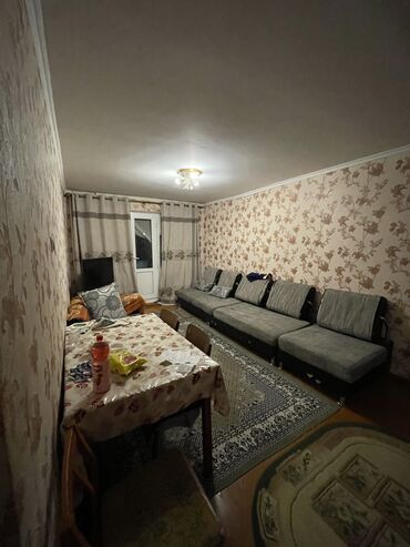 квартира пушкина: 3 комнаты, 60 м², 104 серия, 2 этаж, Старый ремонт