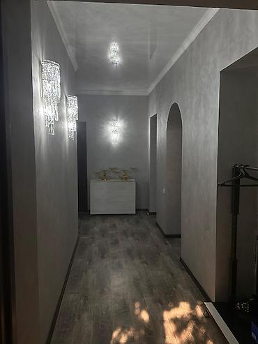 Продажа коттеджей и домов: Продается просторный дом с двумя этажами, расположенный на участке с — 7