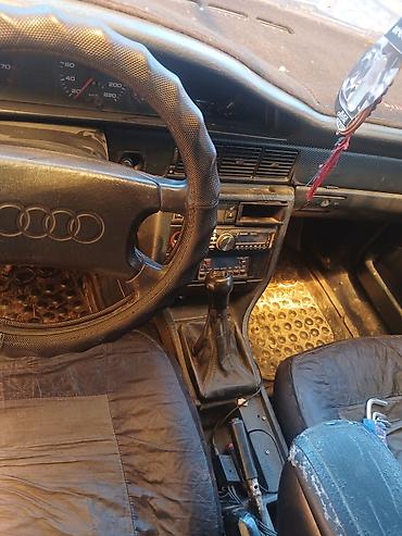 ключи б у: Audi 100: 1991 г., Механика, Бензин, Седан — 2