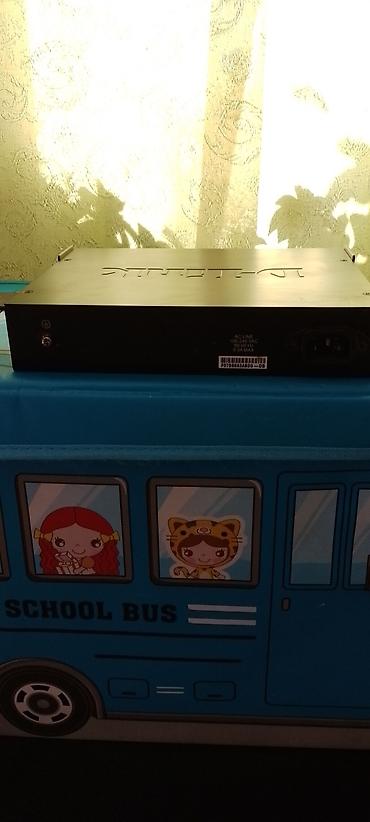 Modemlər və şəbəkə avadanlıqları: D-Link xStack DES-3200-10 idarəolunan switch - Model: DES-3200-10 — 8