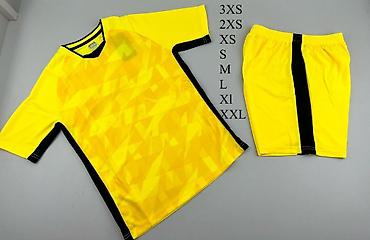 Kişi geyimləri: Futbol/formal sport dəsti – köynək və şort - Rənglər: yaşıl-qara — 2