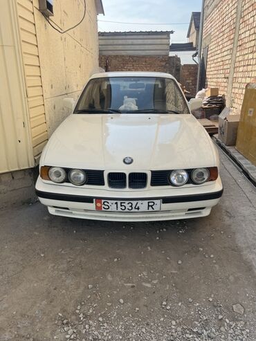 капот на бмв: BMW 5 series: 1989 г., 2 л, Механика, Бензин, Седан