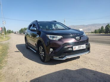 где купить машину дешевле: Toyota RAV4: 2018 г., 2.5 л, Автомат, Бензин, Кроссовер