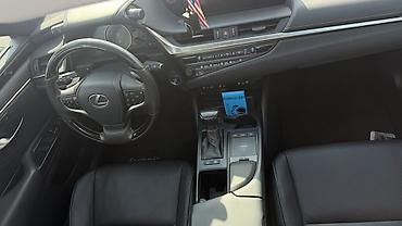 Lexus: Lexus ES: 2020 г., 3 л, Автомат, Гибрид, Седан — 10