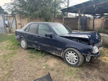 приборная панель бмв е34: Mercedes-Benz C-Class: 1996 г., Седан