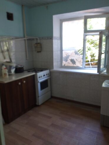 ������������ 1������ ���� �� �������������� в Кыргызстан | Продажа квартир: 3 комнаты, 55 м², 1 этаж