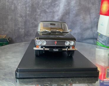 Avtomobil modelləri: VAZ, 1977 il, 1:24, Dəmir, Ödənişli çatdırılma — 15