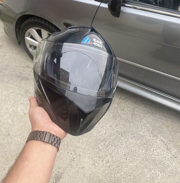 avtomobil oturacagı: Moto ücün debilqe kaska yenidir işlenmeyib
