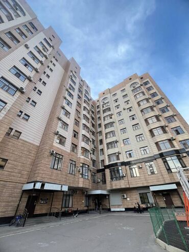 Продажа квартир: 3 комнаты, 112 м², Элитка, 10 этаж, ПСО (под самоотделку)