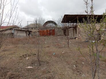 Həyət evləri və villaların satışı: 3 otaqlı, 72 kv. m, Orta təmir — 3