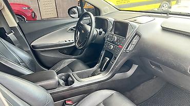Chevrolet: Chevrolet Volt: 2012 г., 1.4 л, Робот, Гибрид, Хэтчбэк — 7