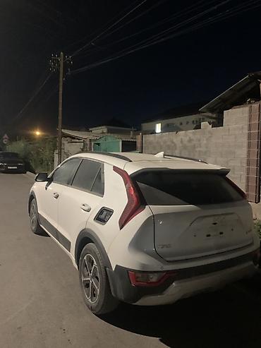 дайво некция: Kia Niro: 2022 г., 1.6 л, Робот, Гибрид, Кроссовер — 2