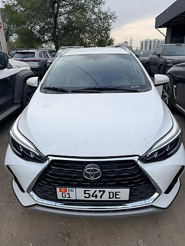тоуота ярис: Toyota Yaris: 2022 г., 1.5 л, Автомат, Бензин, Хэтчбэк — 1