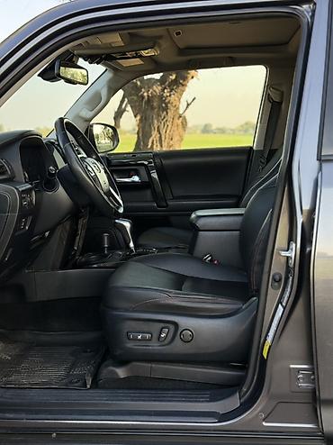 Toyota: Toyota 4Runner: 2020 г., 4 л, Автомат, Бензин, Внедорожник — 8