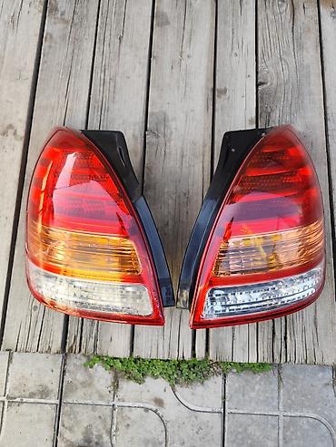 Автозапчасти: Комплект стоп-сигналов Toyota 2005 г., Б/у, Оригинал, Япония — 1