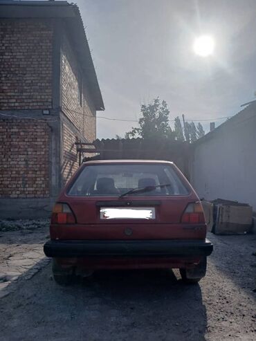 машина тойота ярис: Volkswagen City Golf: 1991 г., 1.3 л, Механика, Бензин, Хэтчбэк