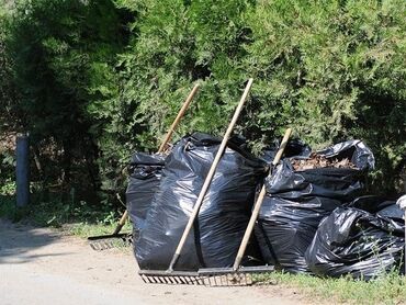 копка земли: Уборка территории, Уборка двора и сада, Мойка фасада, Чистка брусчатки