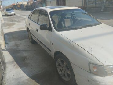 дагы тандем: Toyota Carina E: 1993 г., 1.6 л, Механика, Бензин, Хетчбек