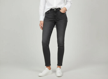 sizeer ubrania: DENIM JEANS, Джинси жіночі, розмір S